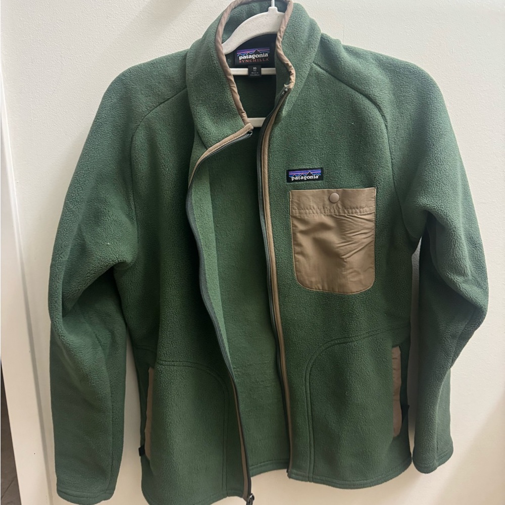 Patagonia Synchilla Green Jacket with Brown Trim